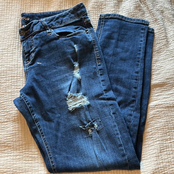 Maurice’s Denim Jeans - Picture 3 of 4